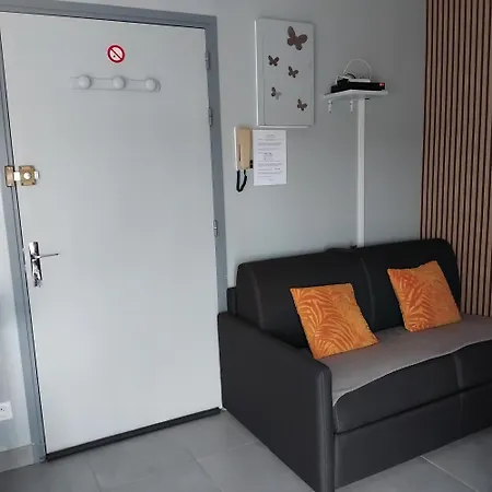 Le Repos D'aubrac * لاغيول